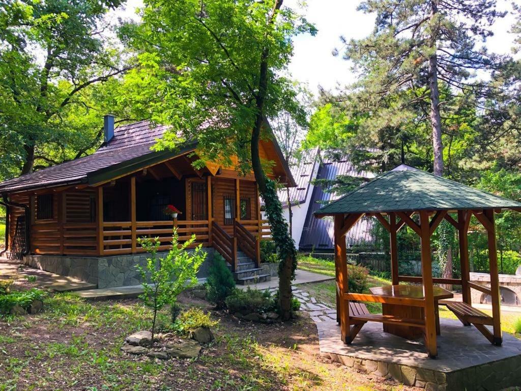 Brvnara Jaktstuga Vrsac